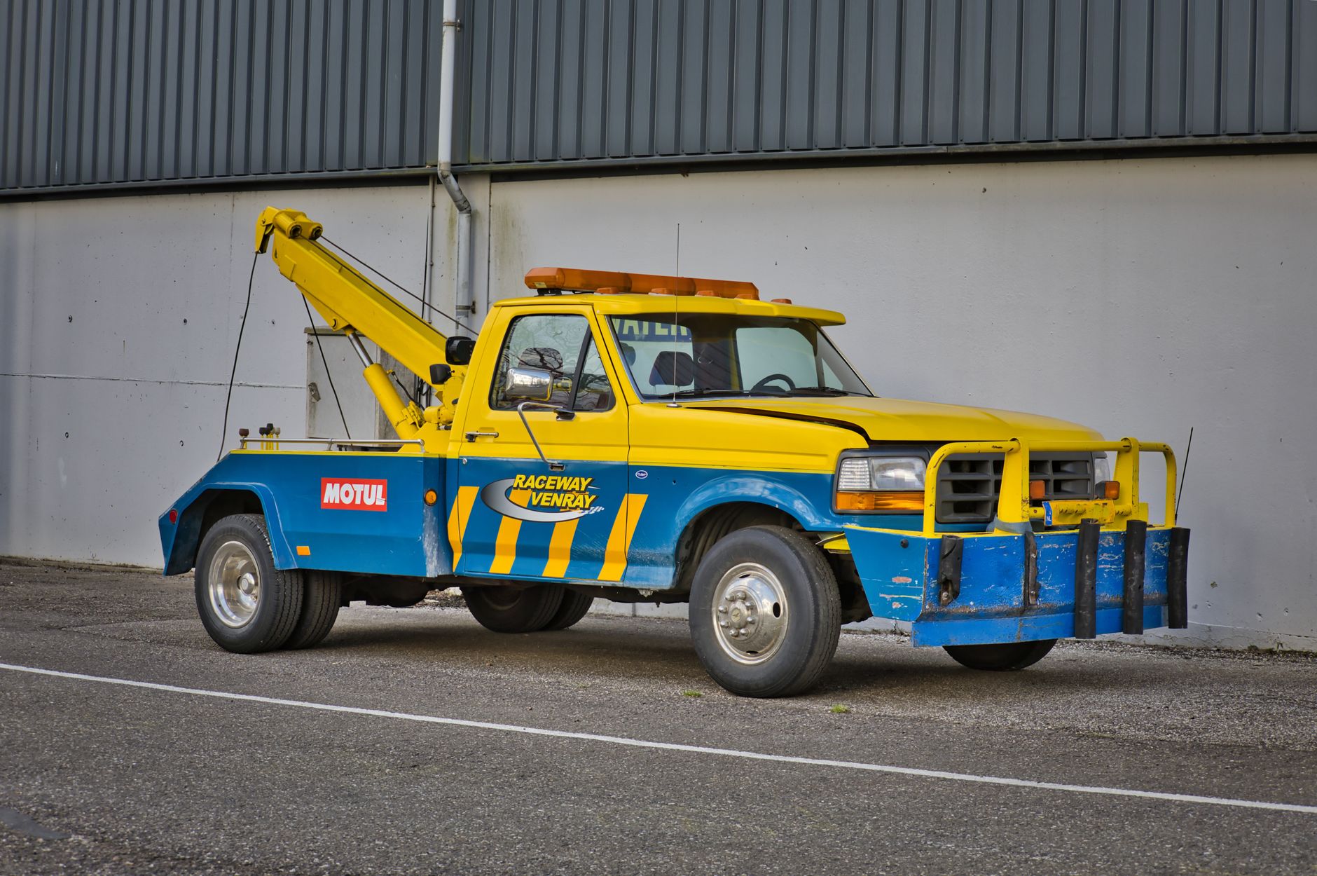 Remorquage voiture équipe à Brive-la-Gaillarde